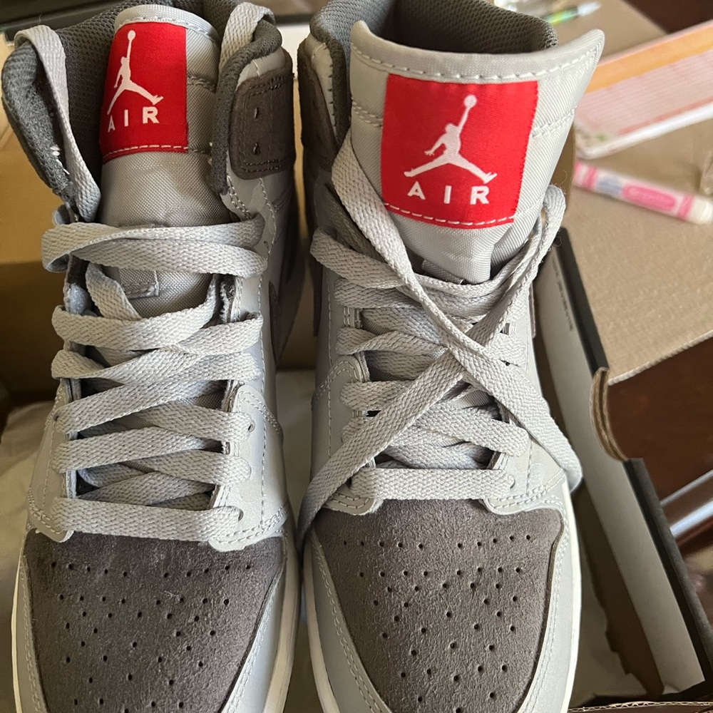 Air Jordan 1 retro hi prem BG! Bought New (from original listing)